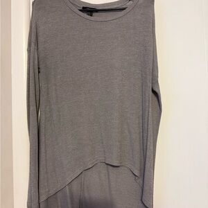 Forever 21 Gray Asymmetrical Long Sleeve T-Shirt